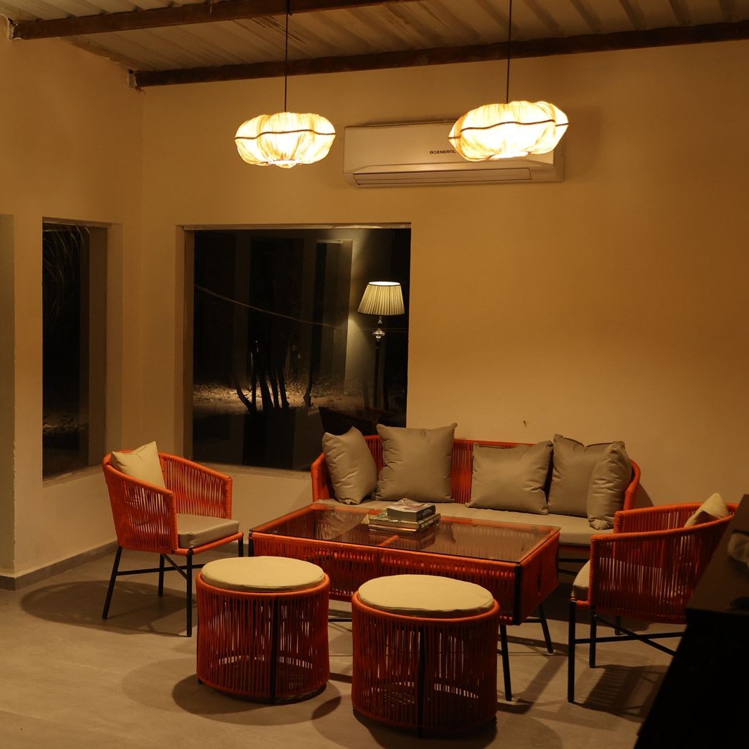 Room inside tuli orchid