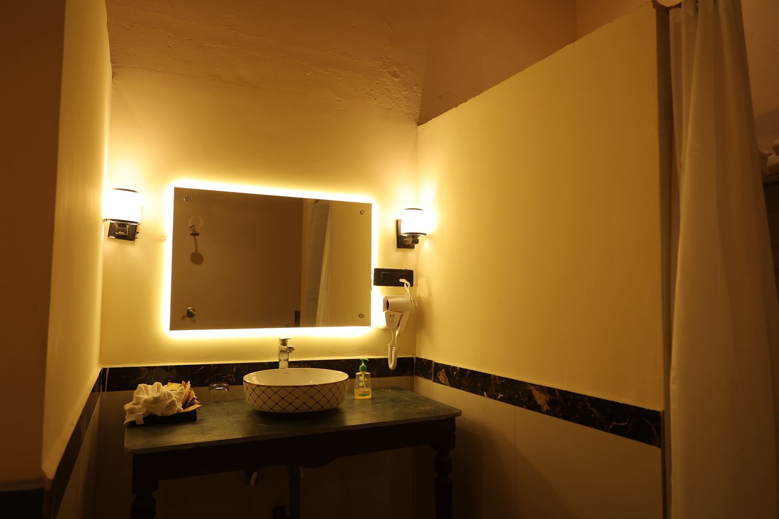 tuli orchid resort pics (17)